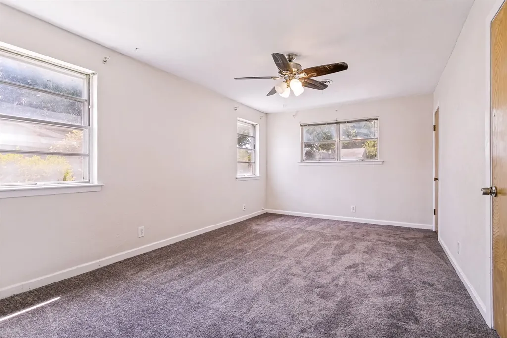 5729 Wharton Drive Fort Worth TX 76133