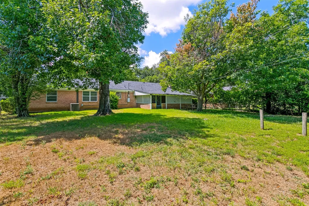5729 Wharton Drive Fort Worth TX 76133