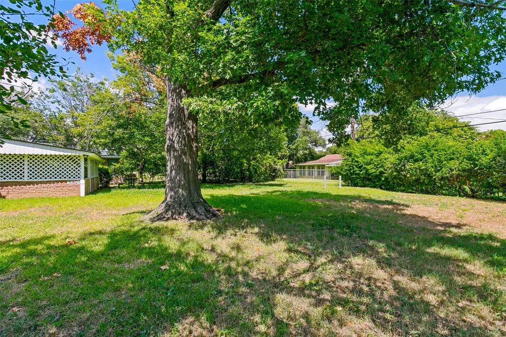 5729 Wharton Drive Fort Worth TX 76133