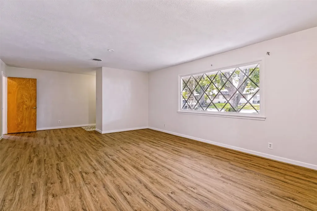 5729 Wharton Drive Fort Worth TX 76133