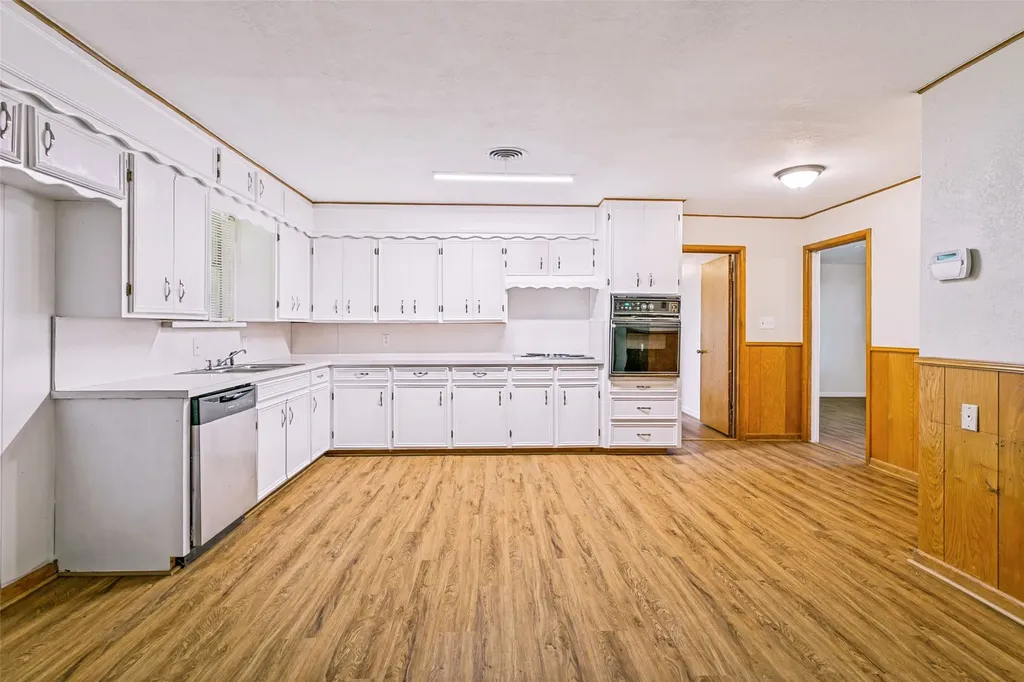5729 Wharton Drive Fort Worth TX 76133