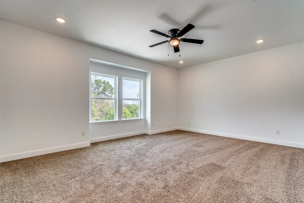 2621 Hillside Drive Granbury TX 76048