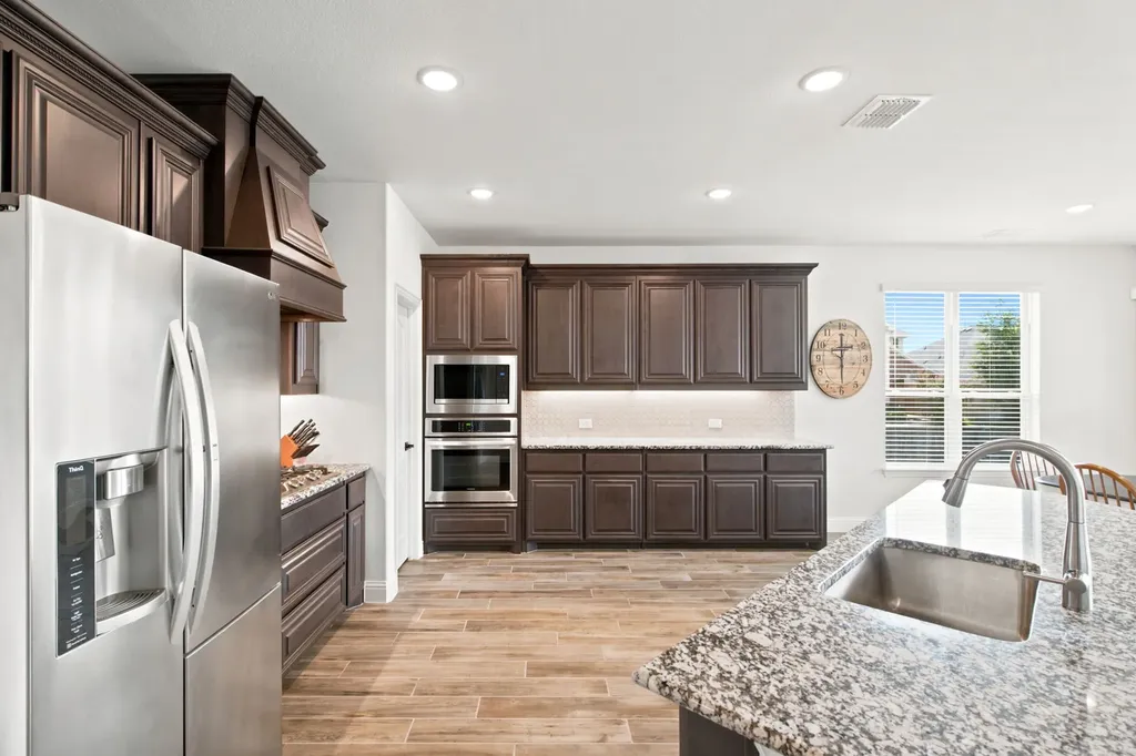 1218 Misty Ridge Drive Justin TX 76247