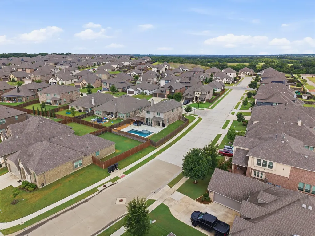 1218 Misty Ridge Drive Justin TX 76247