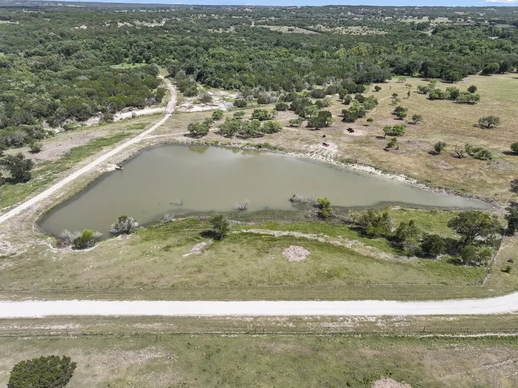 1042 Highway 174 Meridian TX 76665