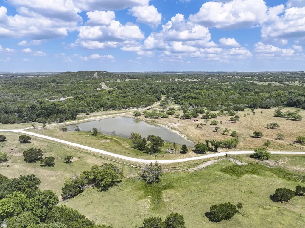 1042 Highway 174 Meridian TX 76665