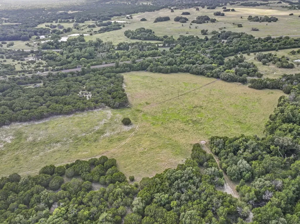 1042 Highway 174 Meridian TX 76665