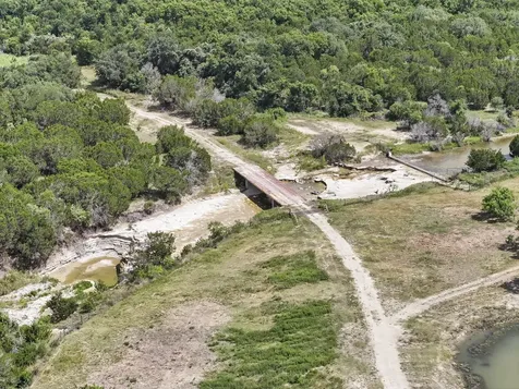 1042 Highway 174 Meridian TX 76665
