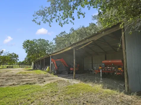 1042 Highway 174 Meridian TX 76665
