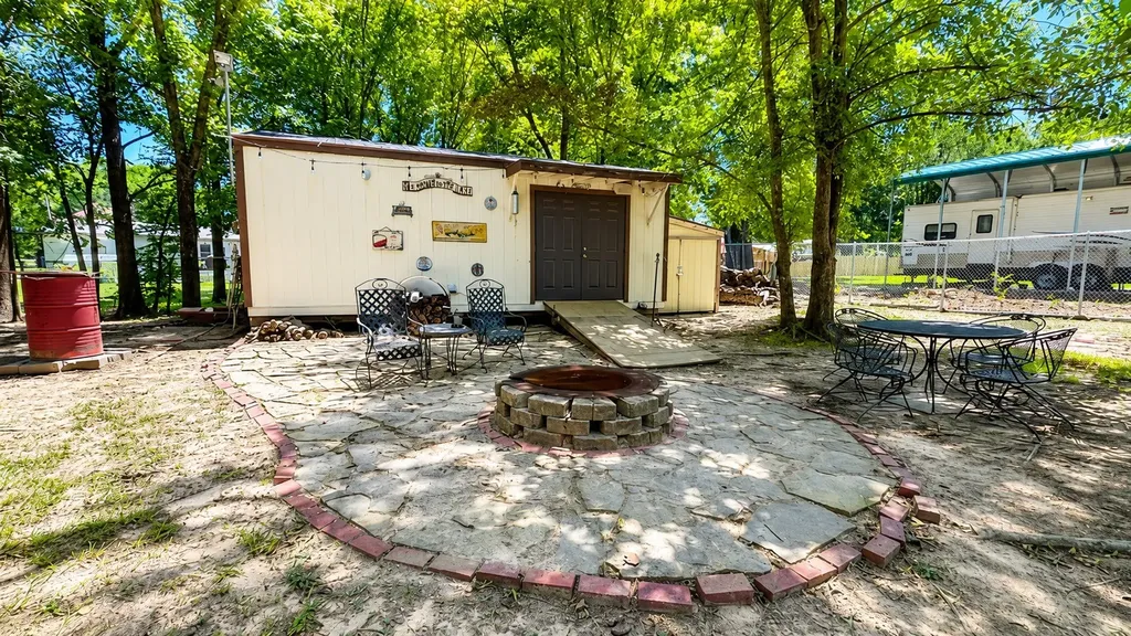 468 Choctaw Drive Quitman TX 75783