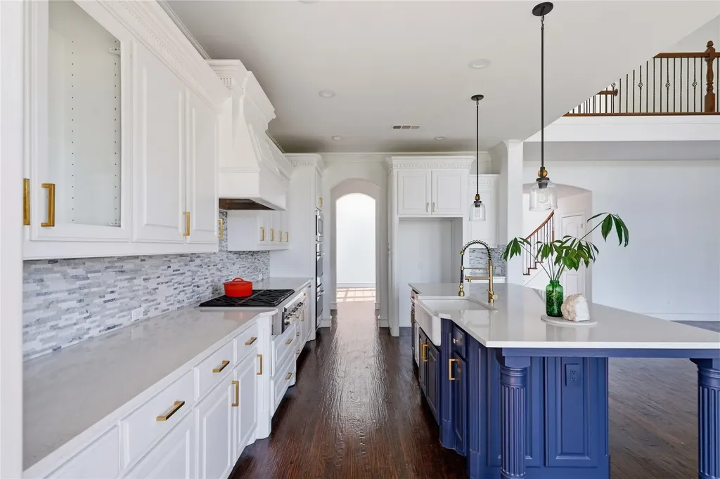 3313 Lochside The Colony TX 75056