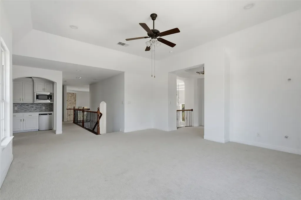 3313 Lochside The Colony TX 75056