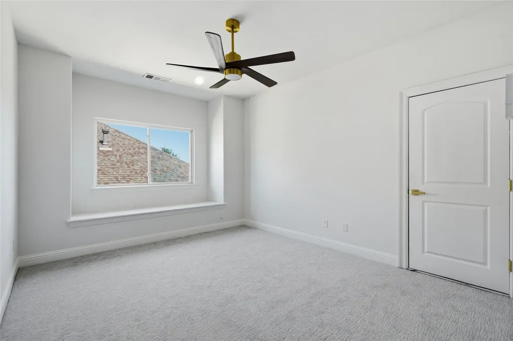 3313 Lochside The Colony TX 75056