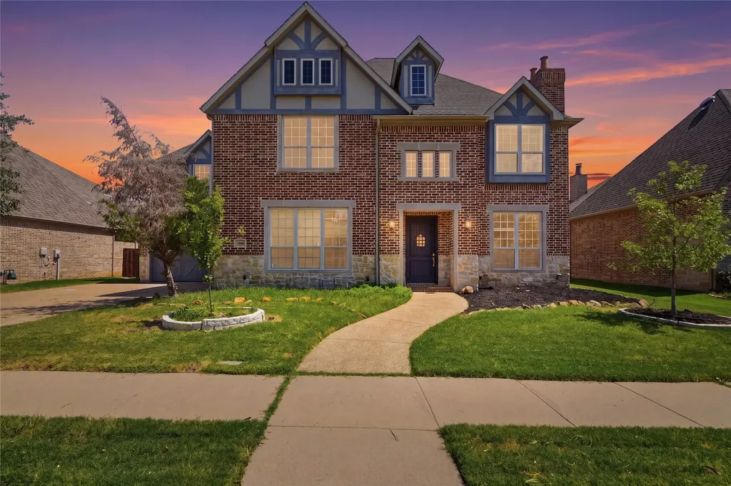 3313 Lochside The Colony TX 75056