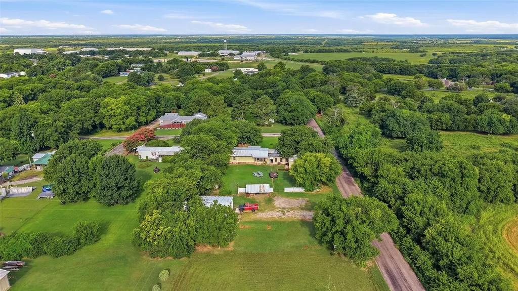 505 Aaron Lane Southmayd TX 75092