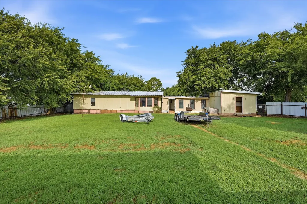 505 Aaron Lane Southmayd TX 75092