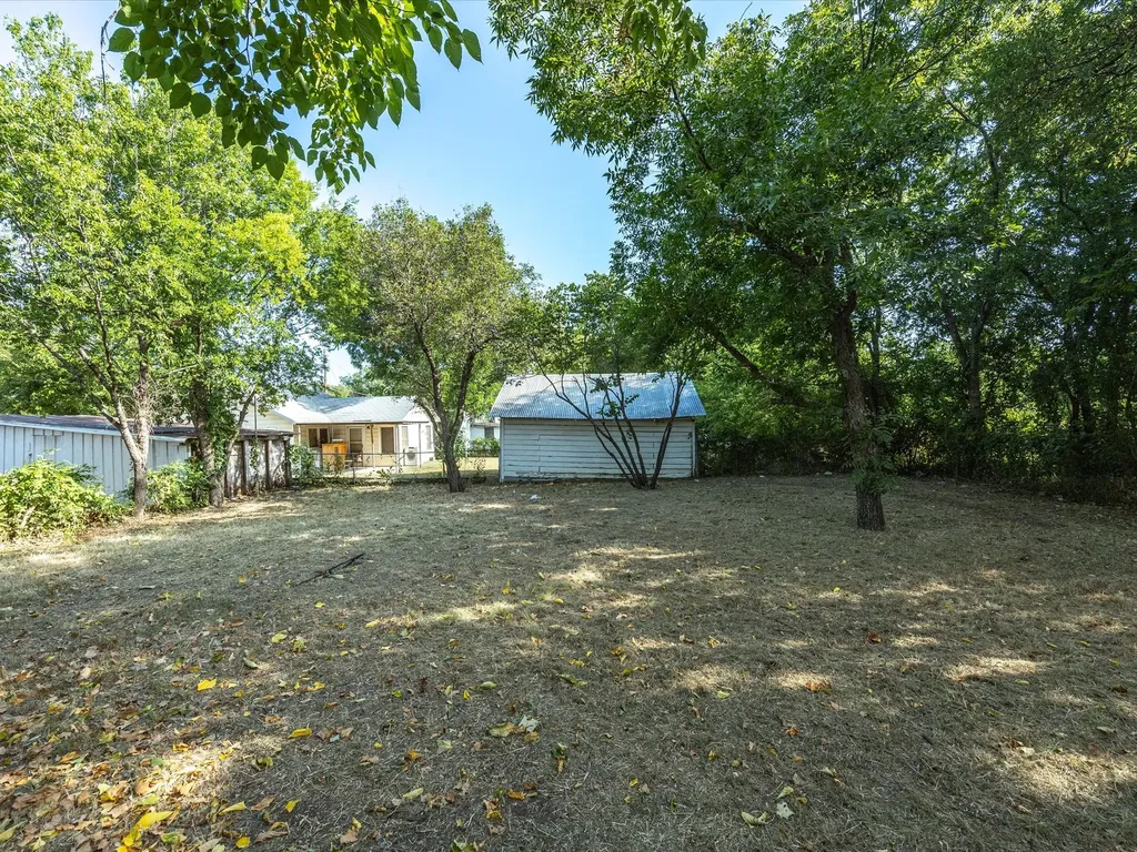 630 W Thompson Street Jacksboro TX 76458