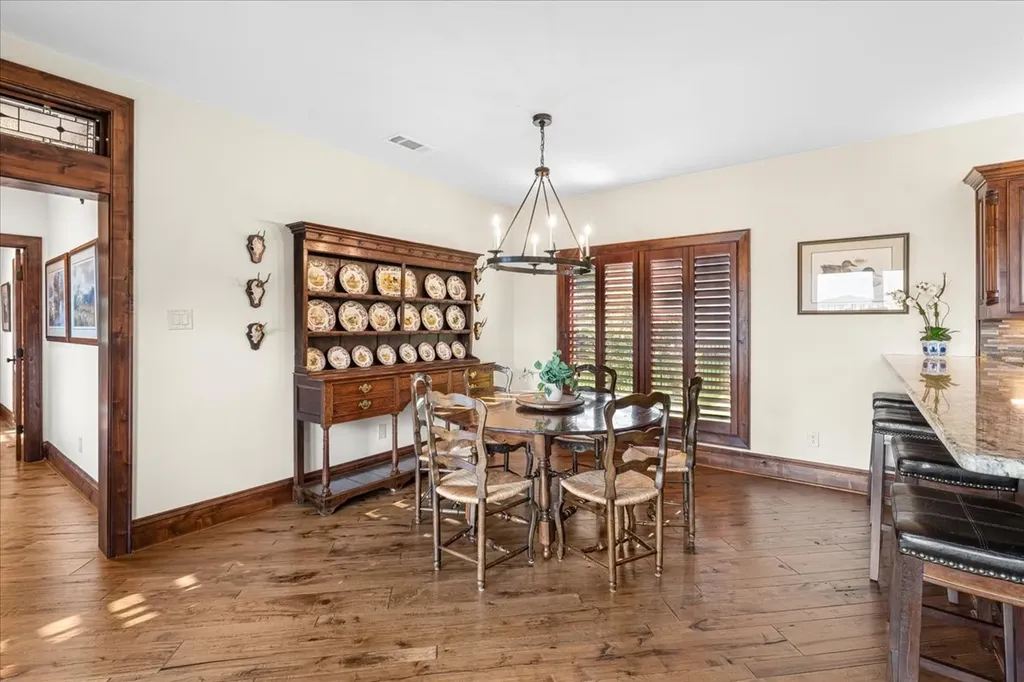 908 Sailboat Drive Corsicana TX 75109