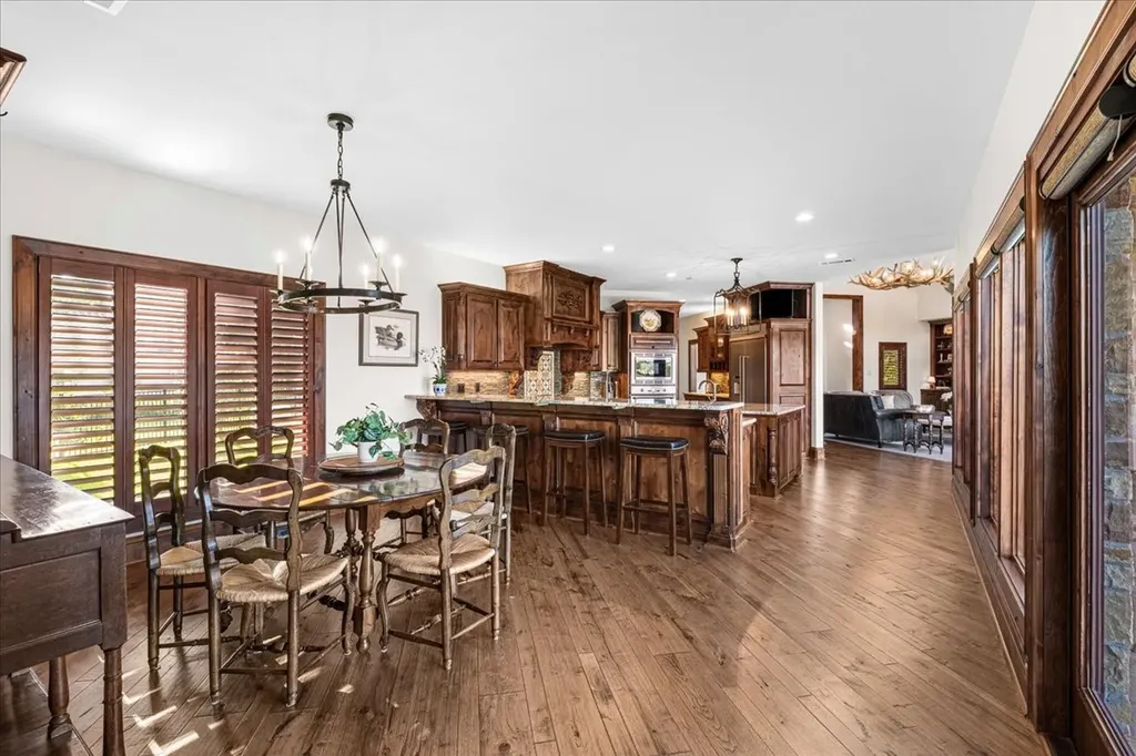 908 Sailboat Drive Corsicana TX 75109