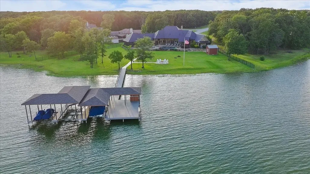 908 Sailboat Drive Corsicana TX 75109