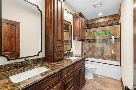 908 Sailboat Drive Corsicana TX 75109
