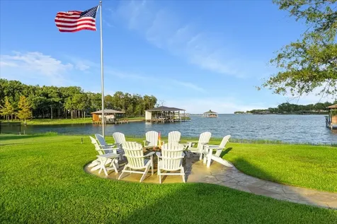 908 Sailboat Drive Corsicana TX 75109