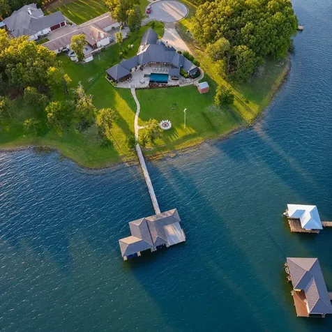 908 Sailboat Drive Corsicana TX 75109