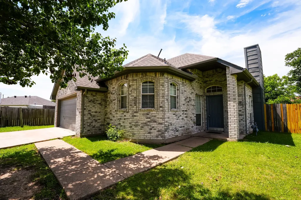 6310 Jessica Way Rowlett TX 75089