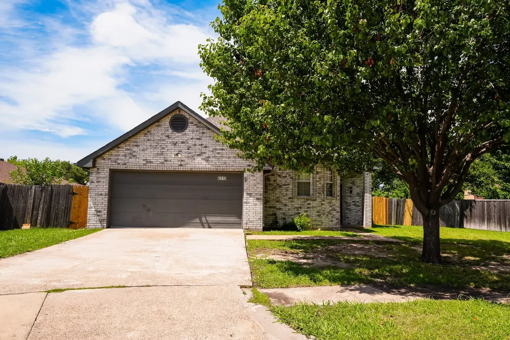 6310 Jessica Way Rowlett TX 75089