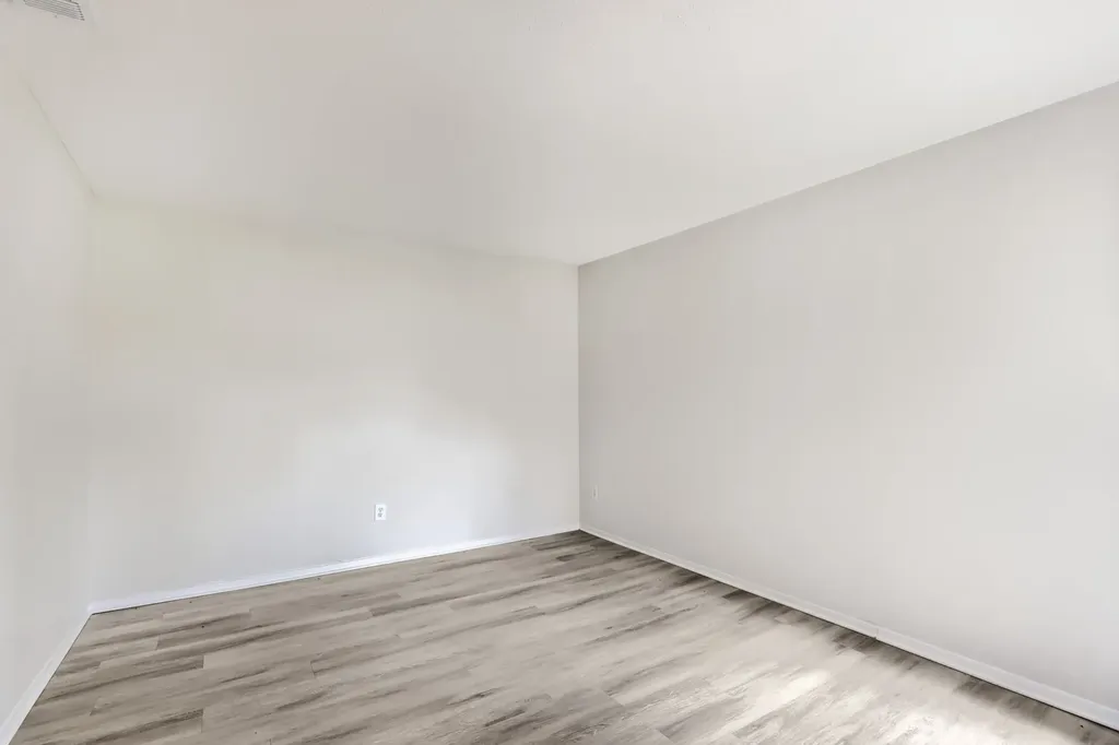 1106 Intervale Drive Garland TX 75043