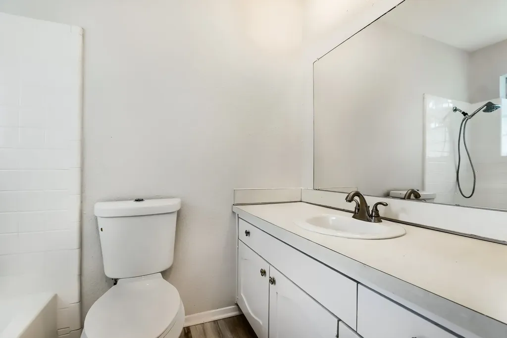 1106 Intervale Drive Garland TX 75043