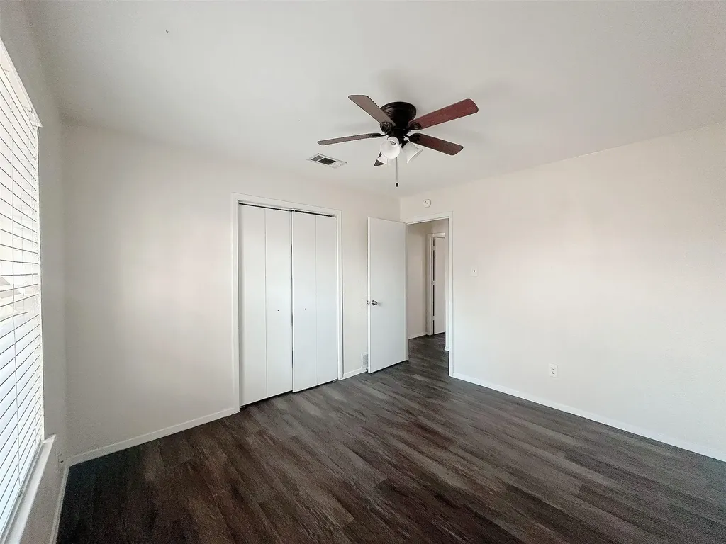 5512 Alexander Street Sachse TX 75048