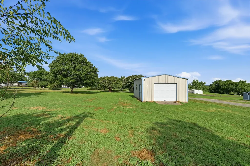 409 Katie Rose Lane Southmayd TX 75092