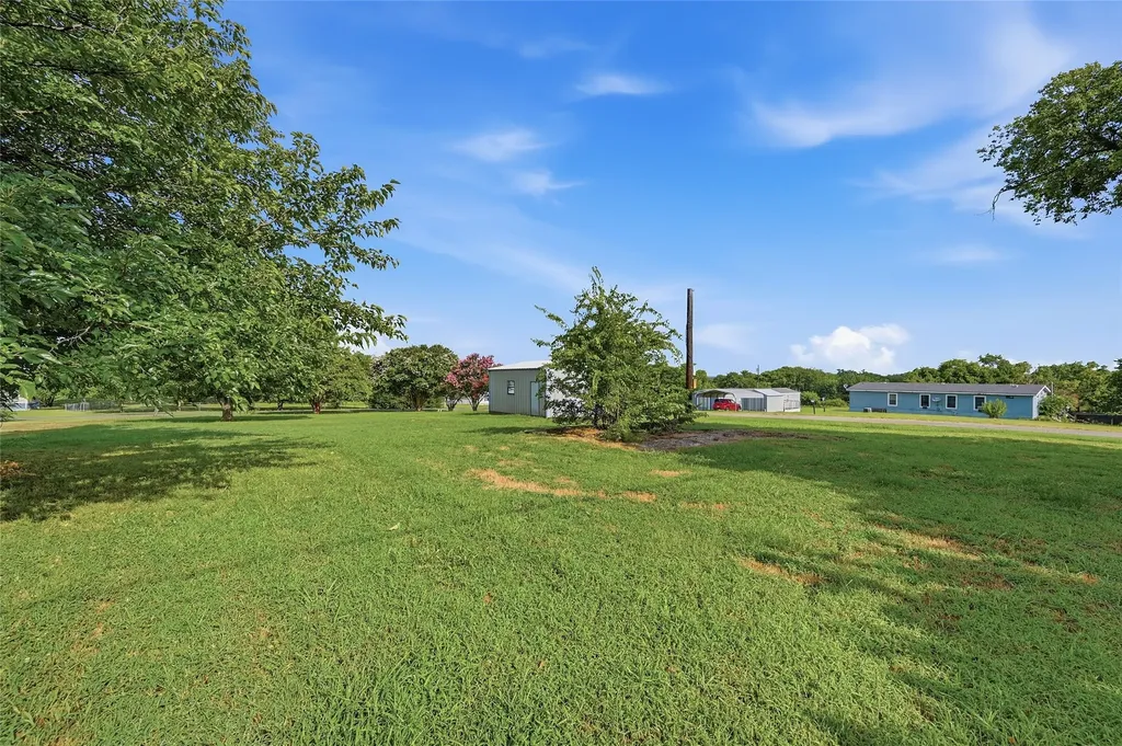 409 Katie Rose Lane Southmayd TX 75092