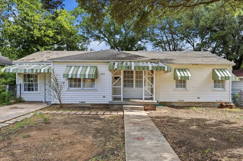 3523 Dutton Drive Dallas TX 75211
