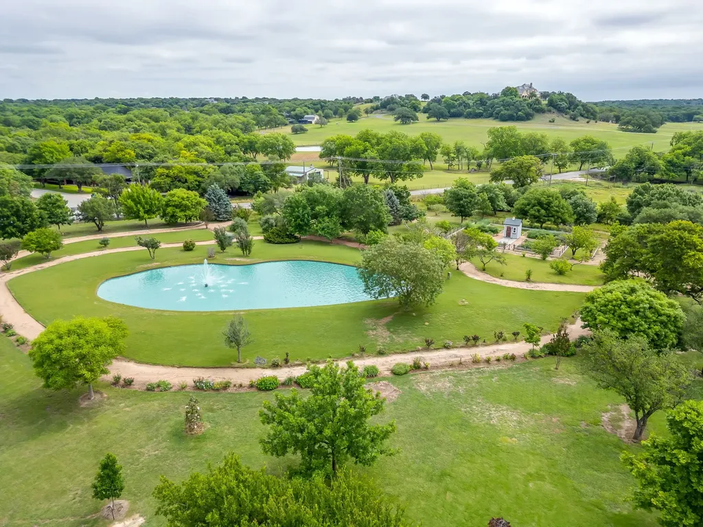 4600 E Bankhead Highway Hudson Oaks TX 76087