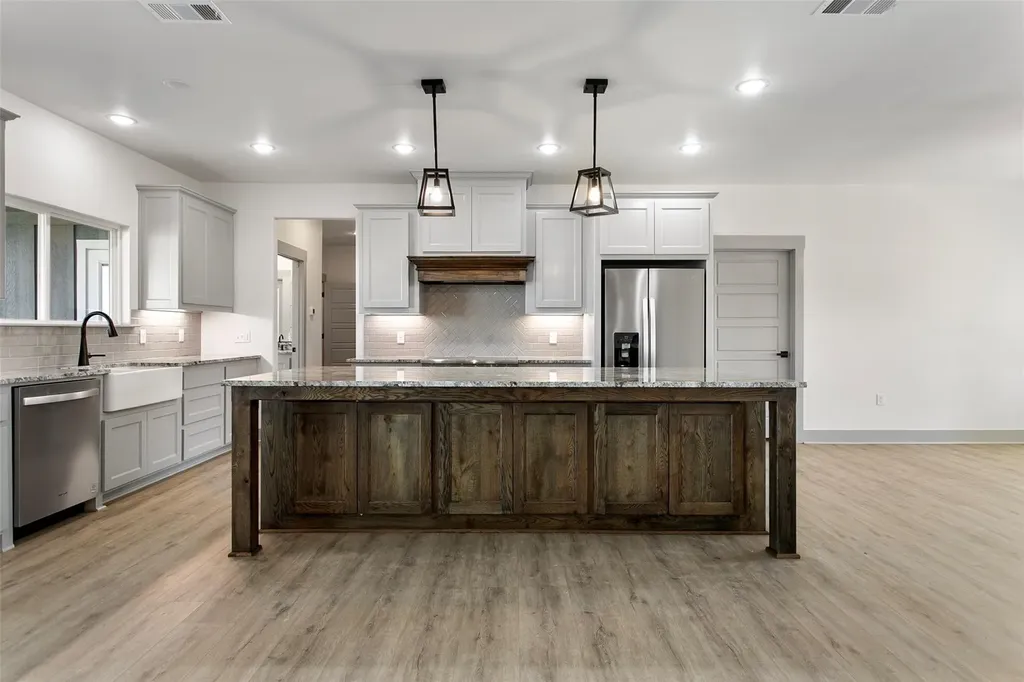 253 Caro Drive West Tawakoni TX 75474