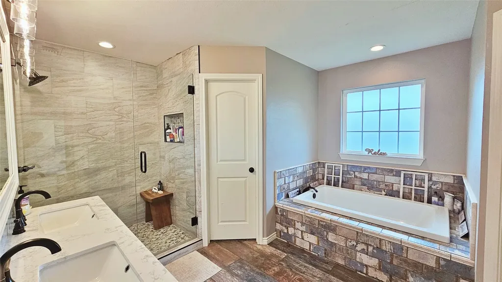 221 S Avenue C Point TX 75472
