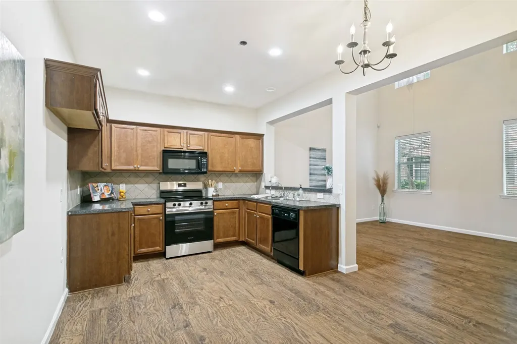 3033 Stone Forest Circle Mckinney TX 75070