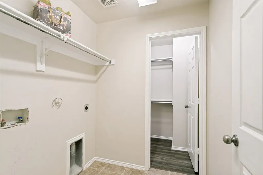 3033 Stone Forest Circle Mckinney TX 75070