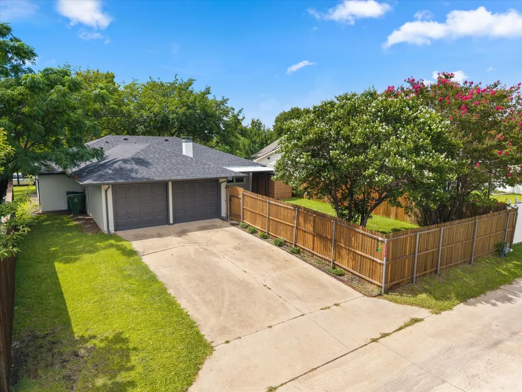 5208 Pensacola Drive Garland TX 75043