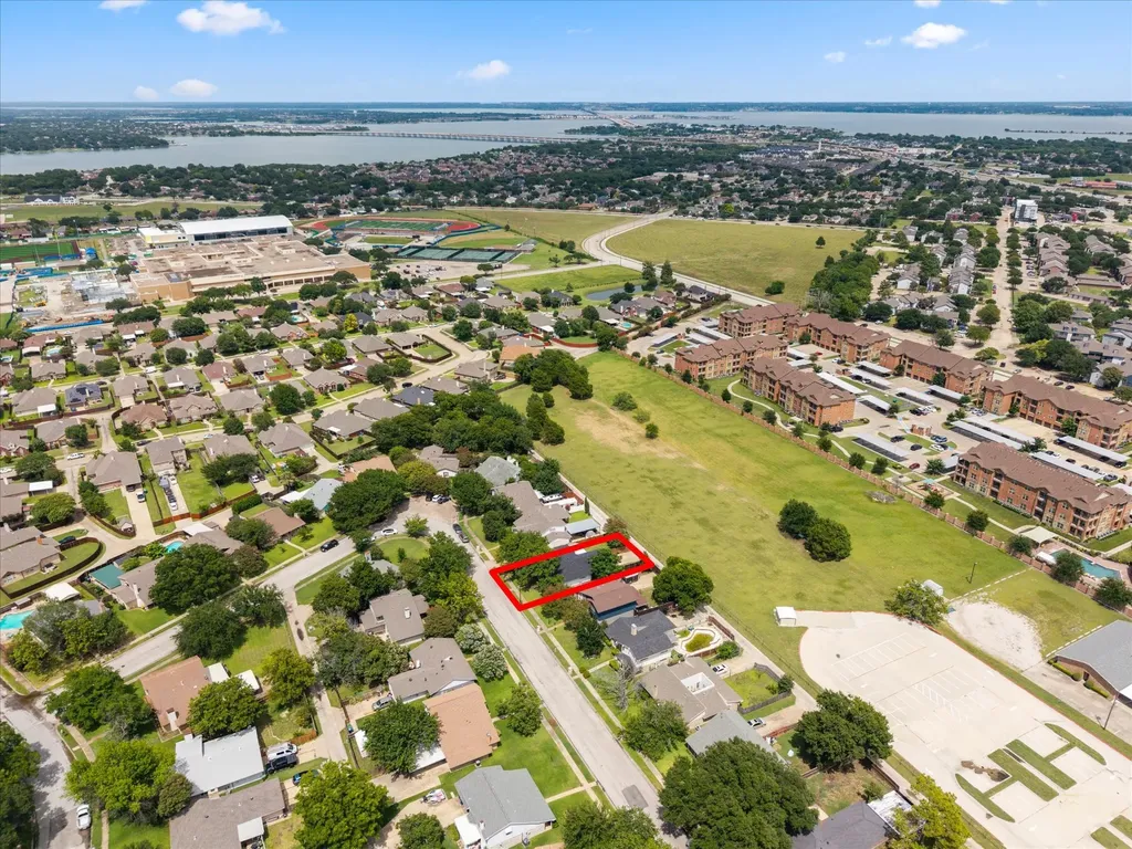 5208 Pensacola Drive Garland TX 75043
