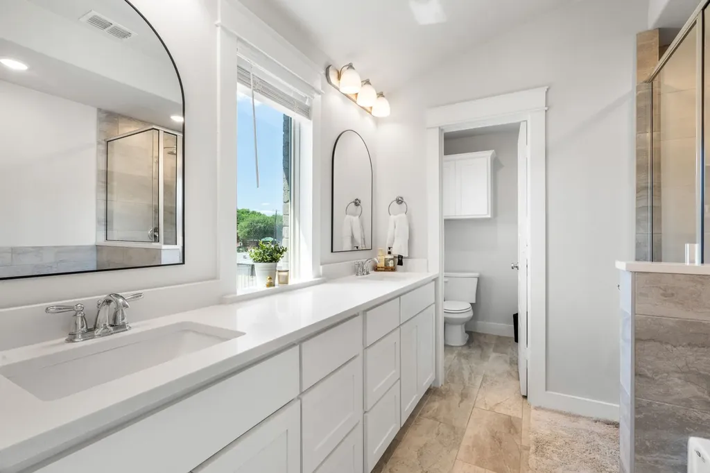 549 N Johnson Street Mckinney TX 75069