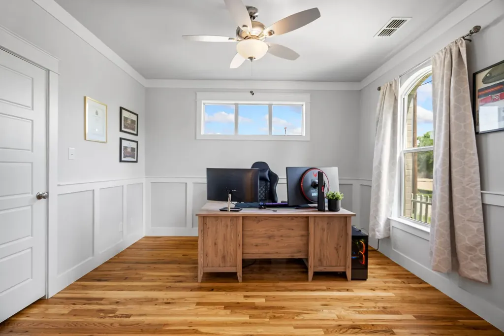 549 N Johnson Street Mckinney TX 75069