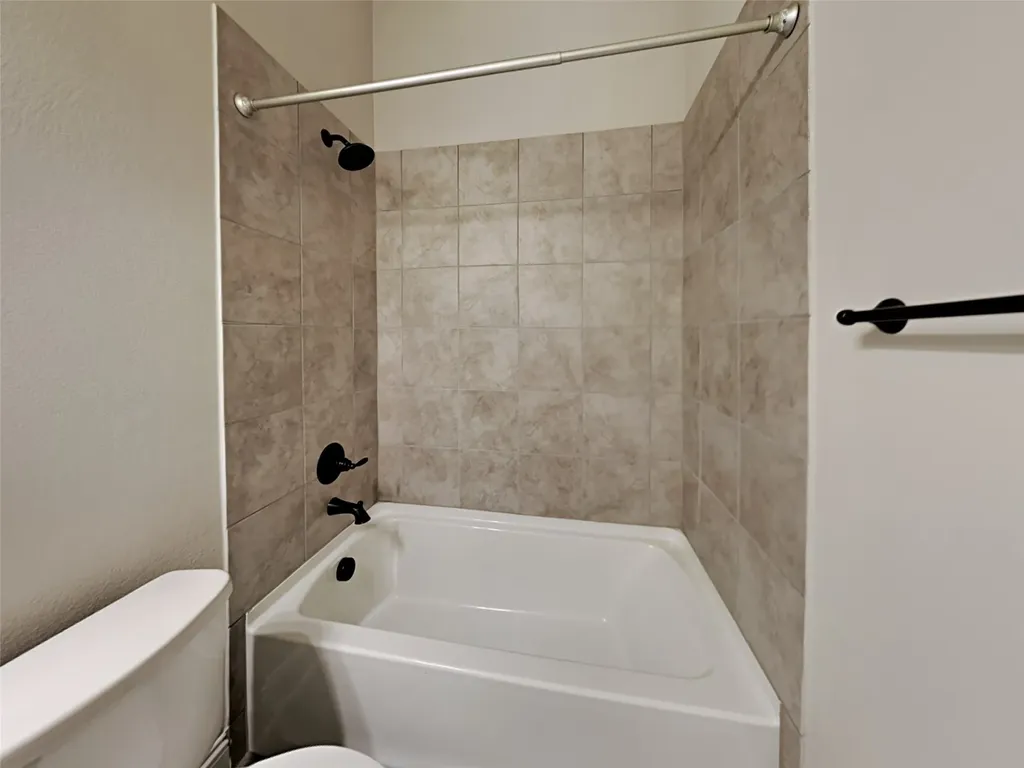 5211 Pentridge Drive Sherman TX 75092
