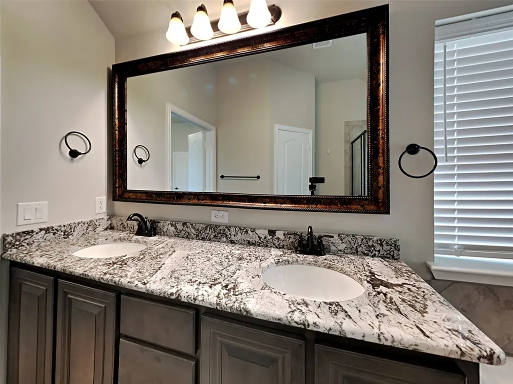 5211 Pentridge Drive Sherman TX 75092