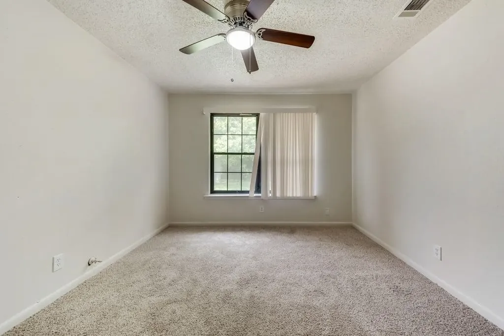 4626 Utah Avenue Dallas TX 75216