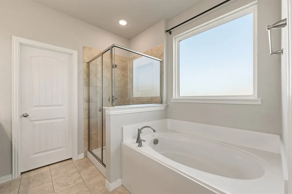 6304 Rustic Edge Street Godley TX 76044