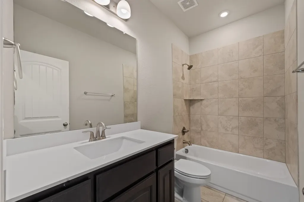 6304 Rustic Edge Street Godley TX 76044