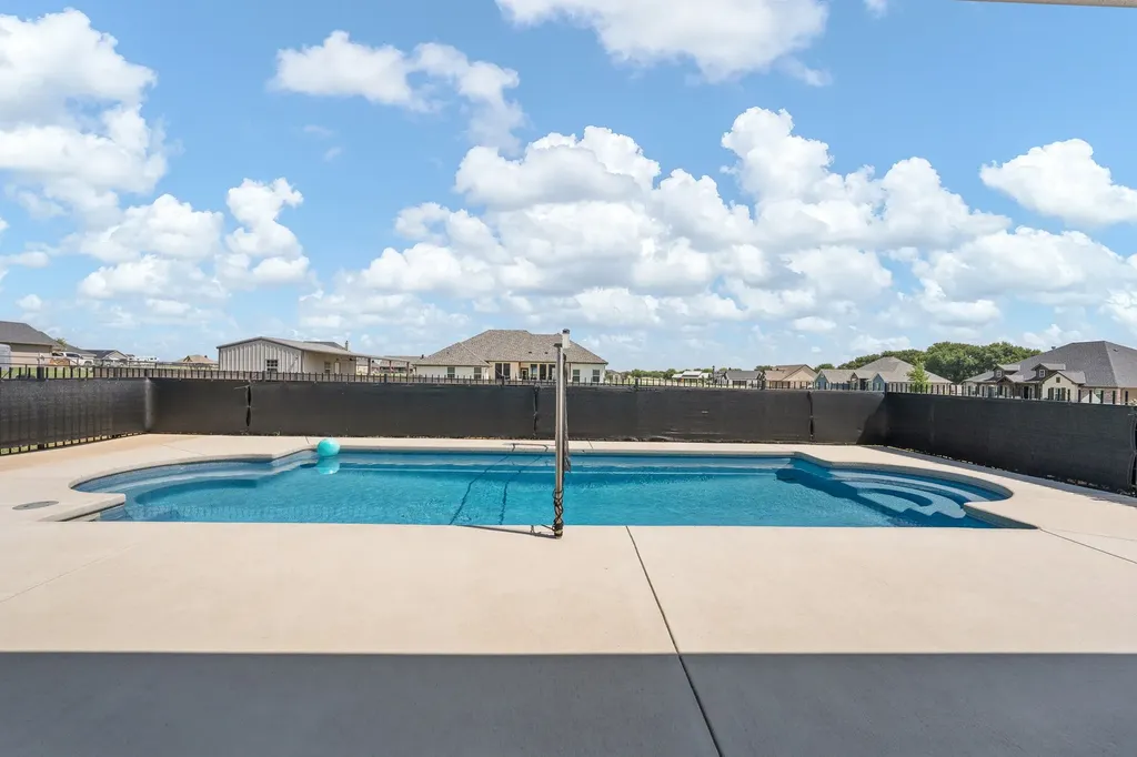 6304 Rustic Edge Street Godley TX 76044